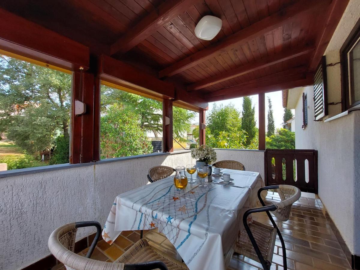 Apartments Vilim Пінезіци Екстер'єр фото